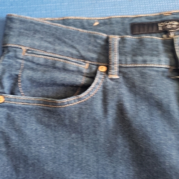 Escada Sports Linda Jeans - Picture 9 of 14